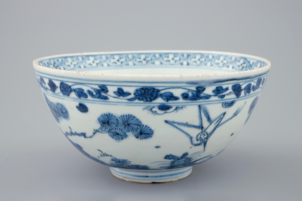 A Chinese blue and white bowl with cranes, Ming Dynasty